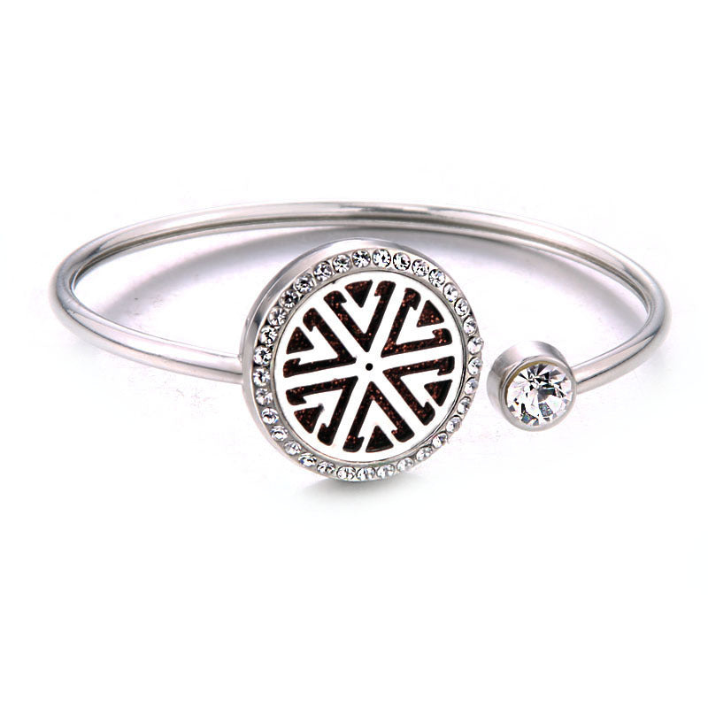Aromatherapy Stainless Steel Bracelet Heart Chain Essential Oil Diffuser